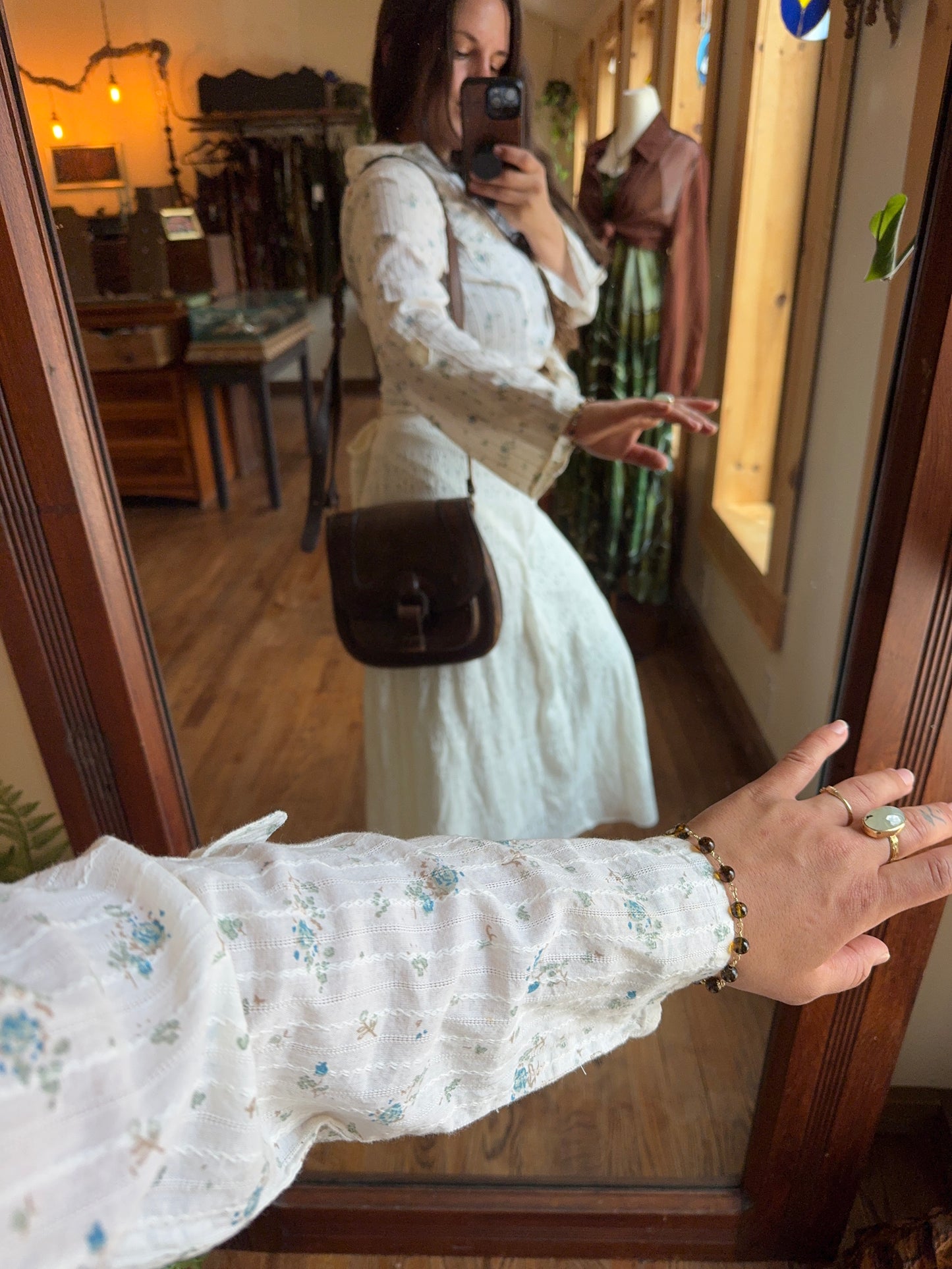 Size 2S/M floral cotton prairie top