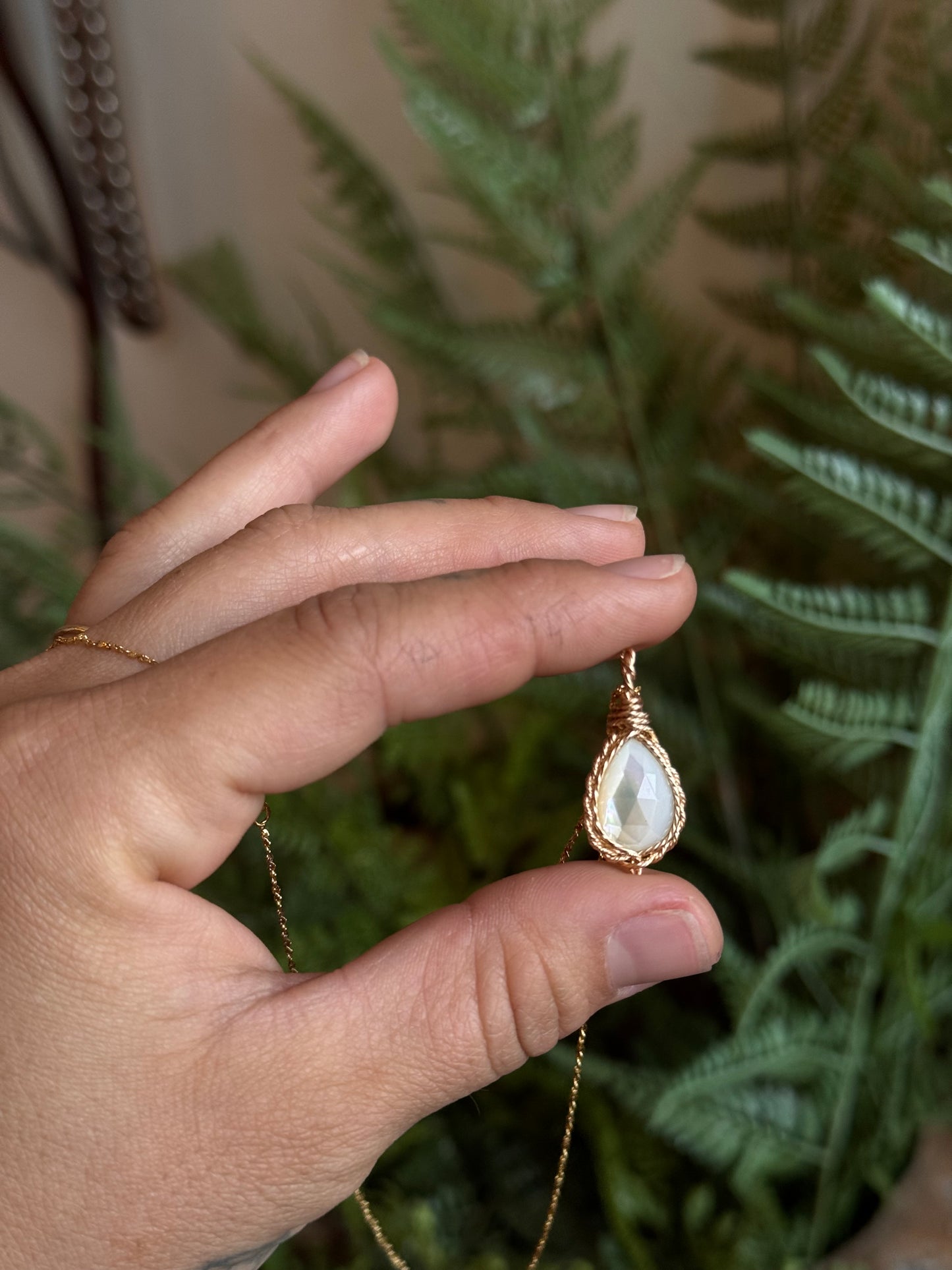 Faceted pearl for Blair 16” upgrade chain
