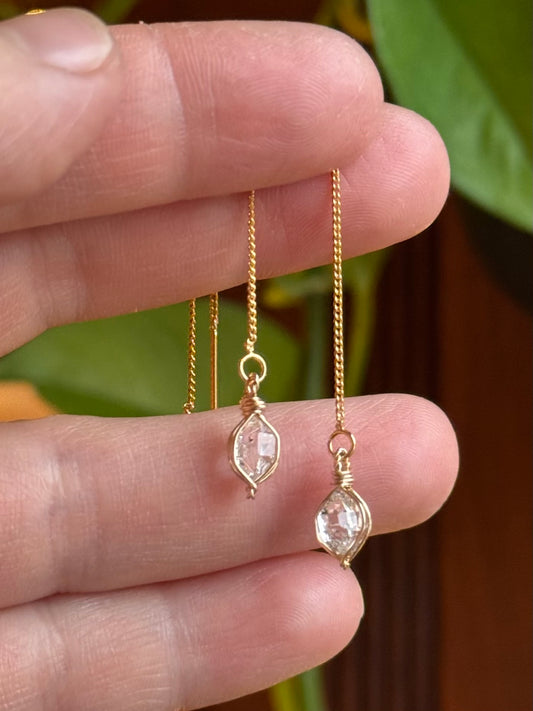 Twinkly little Herkimer Diamond threaders 14kgf