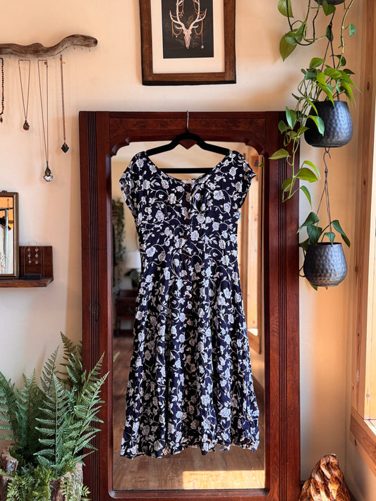 Blue Vintage Rose Dress size M