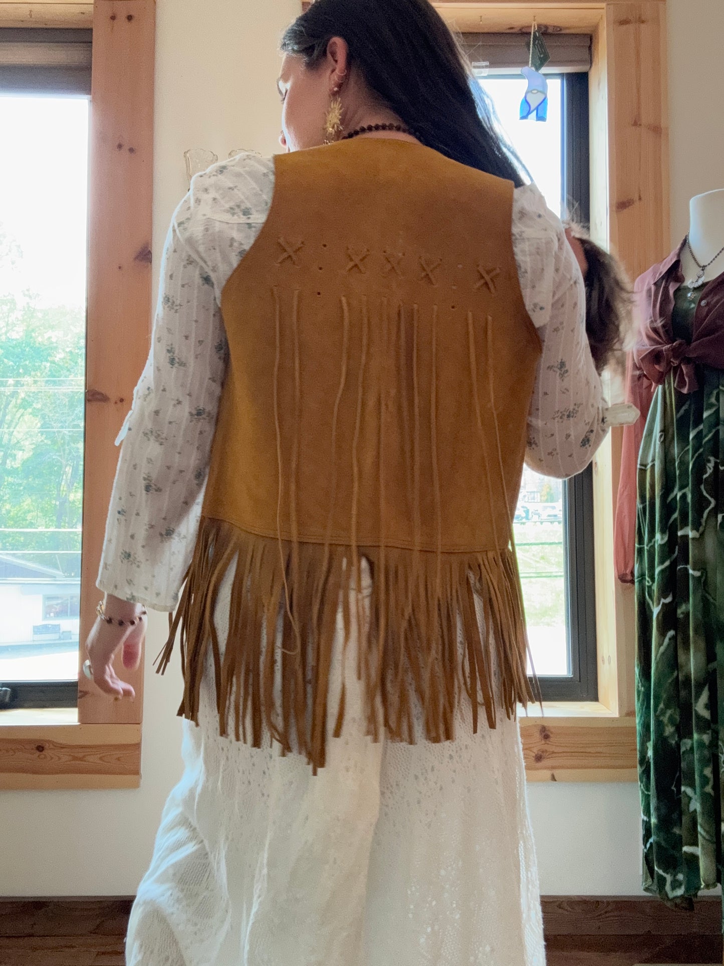 Size M genuine suede fringe vest