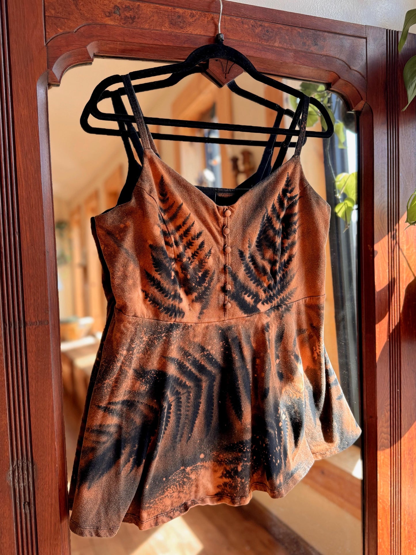 Size 2X fern top