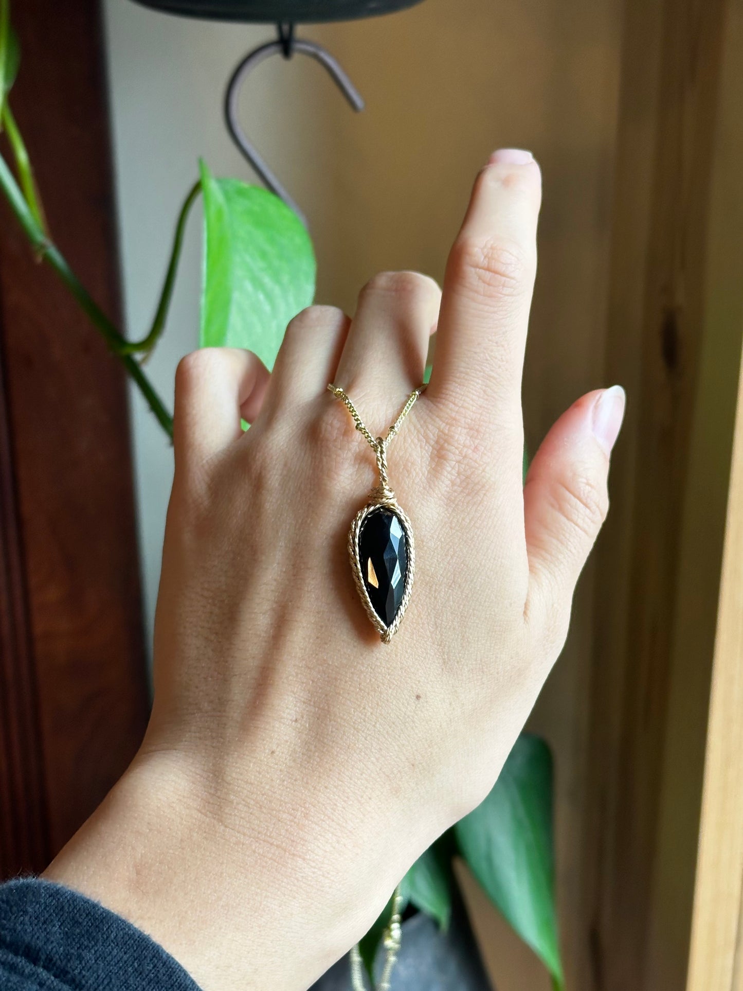 Black Onyx in 14k gold