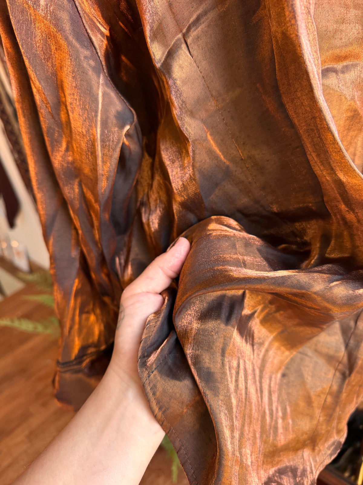 Size 3XL vintage shimmery copper top