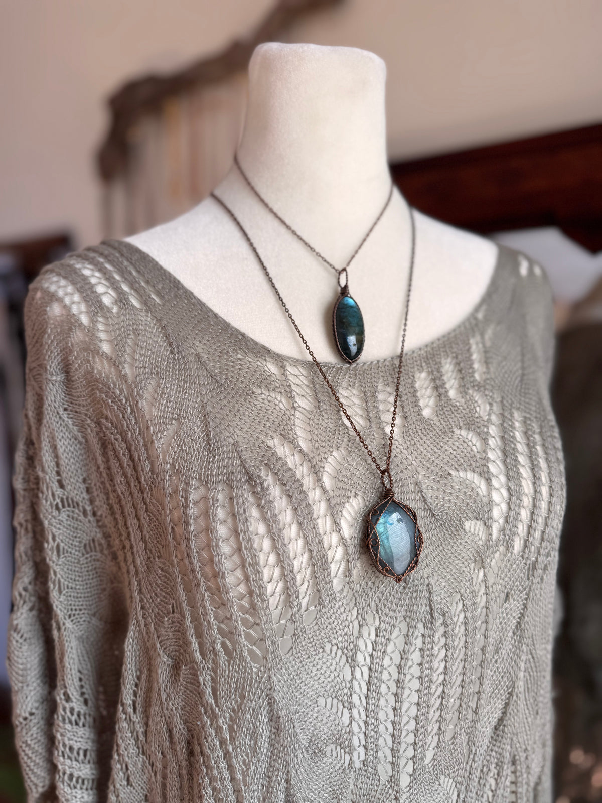 Size M-XL free size silvery fox knit dress