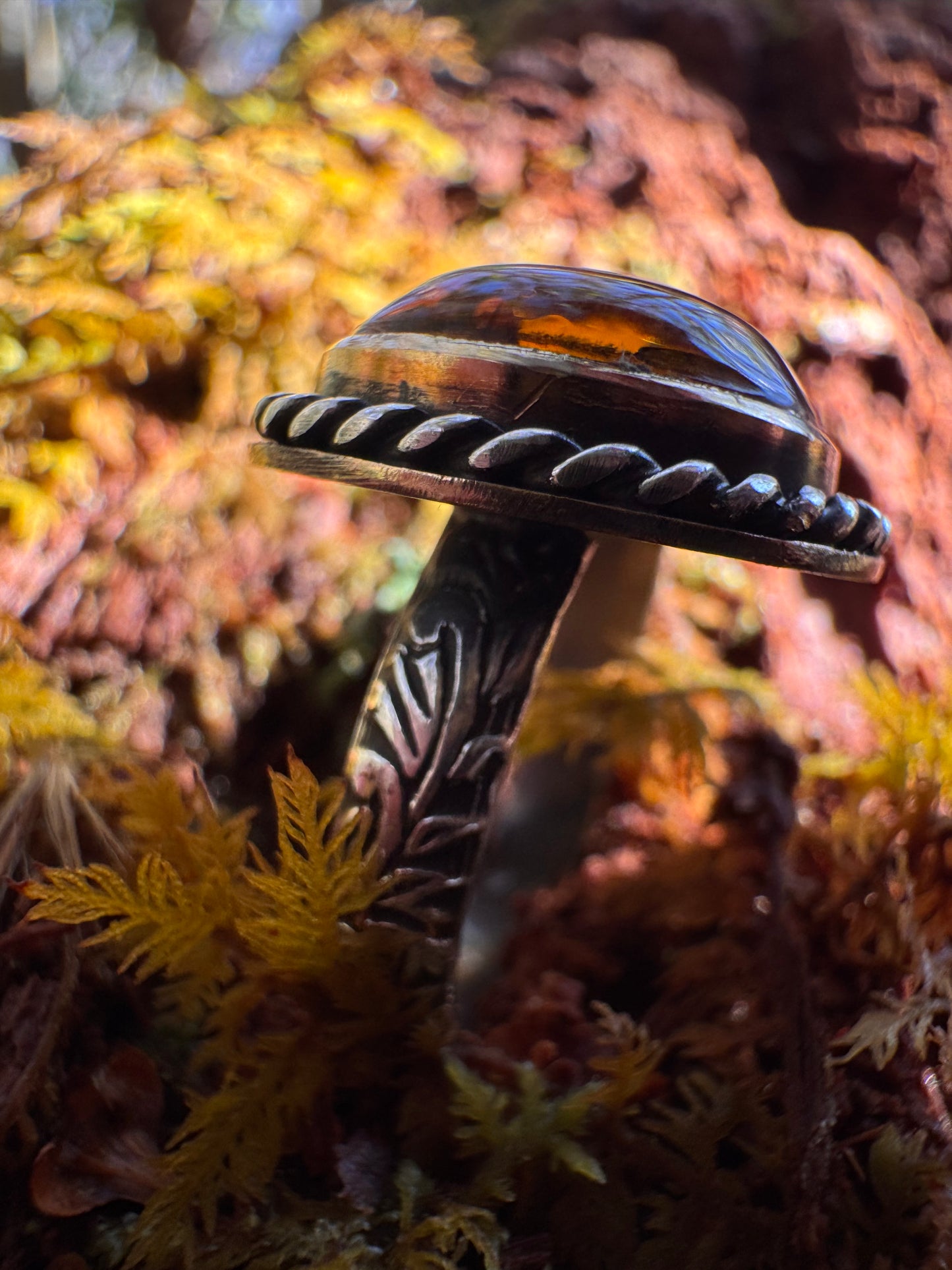 Silver Amber Ring~ size 7.5