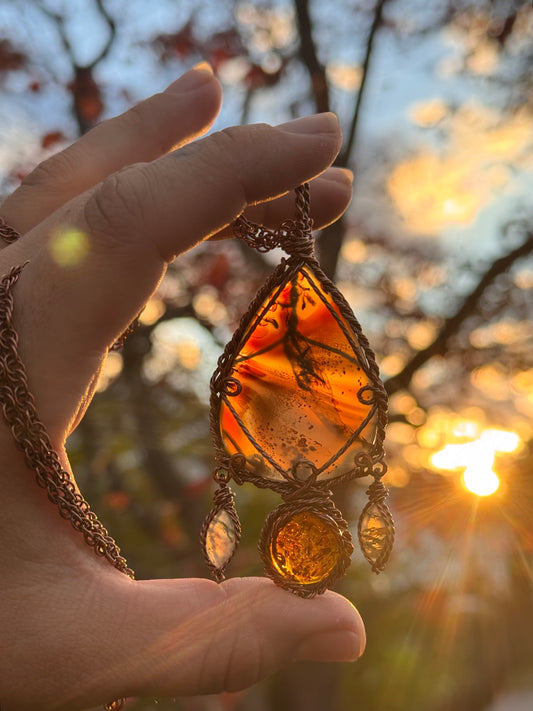 Montana Agate Mother Medallion
