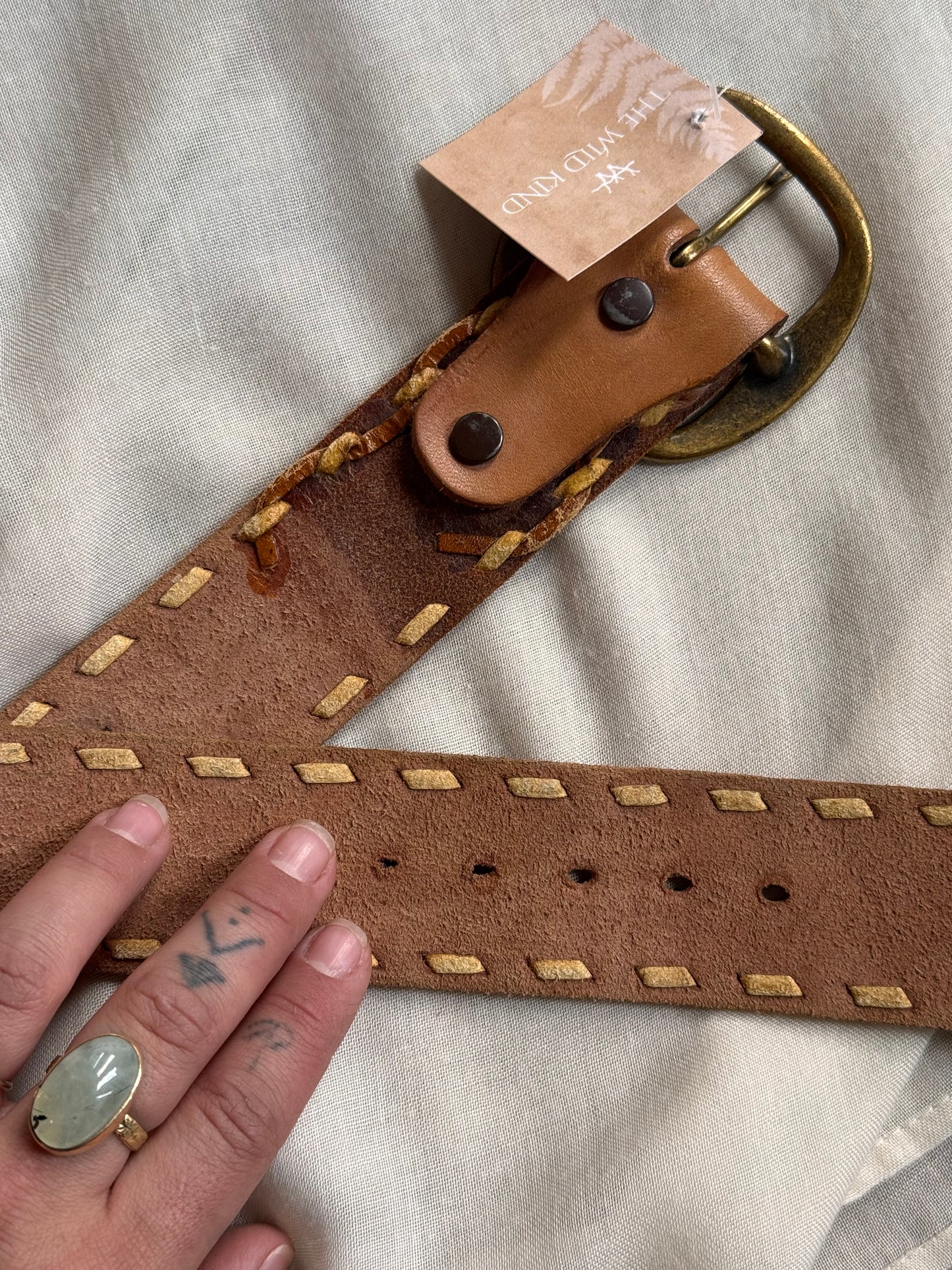 Size L acorn leather belt