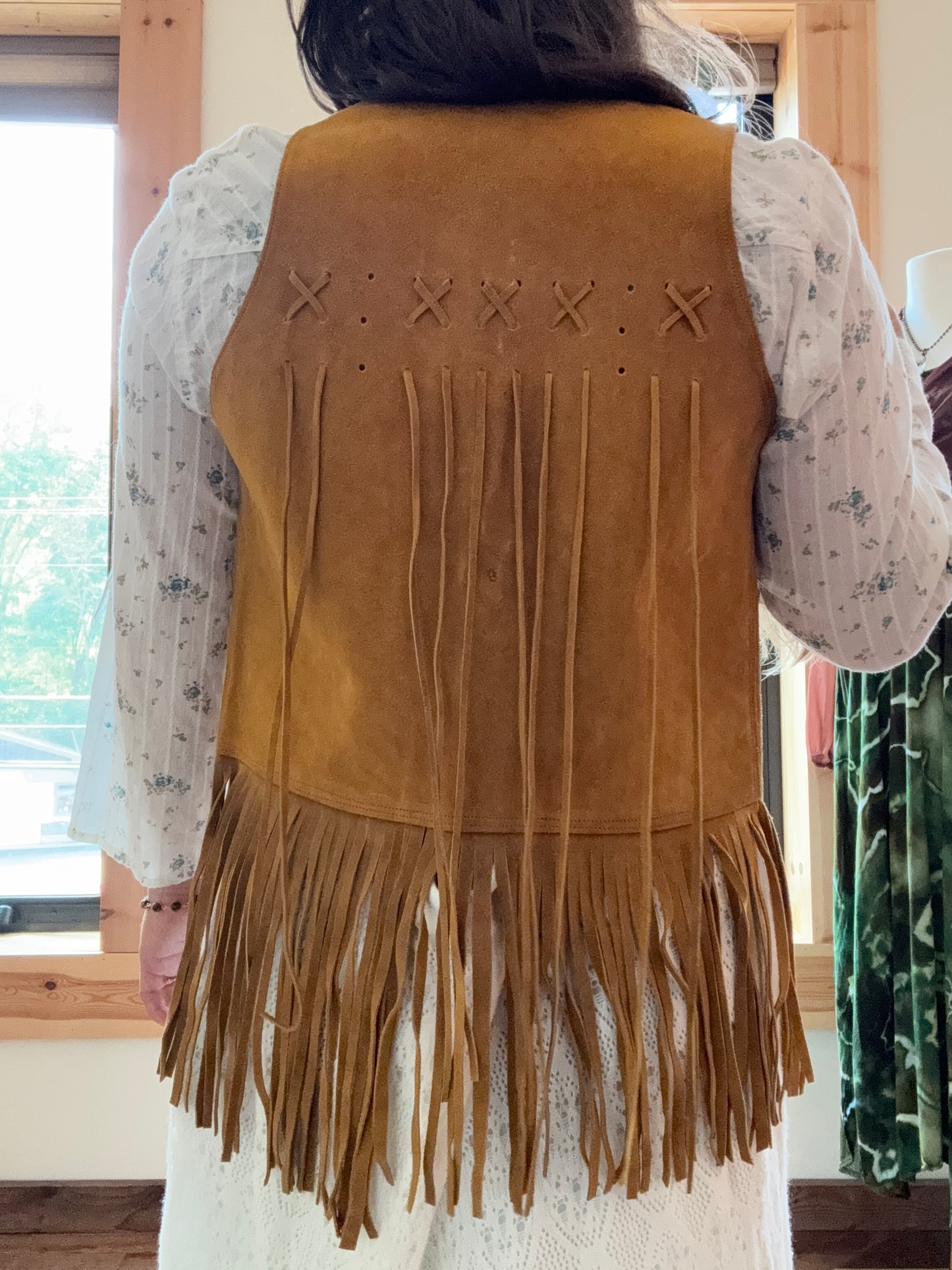 Size M genuine suede fringe vest