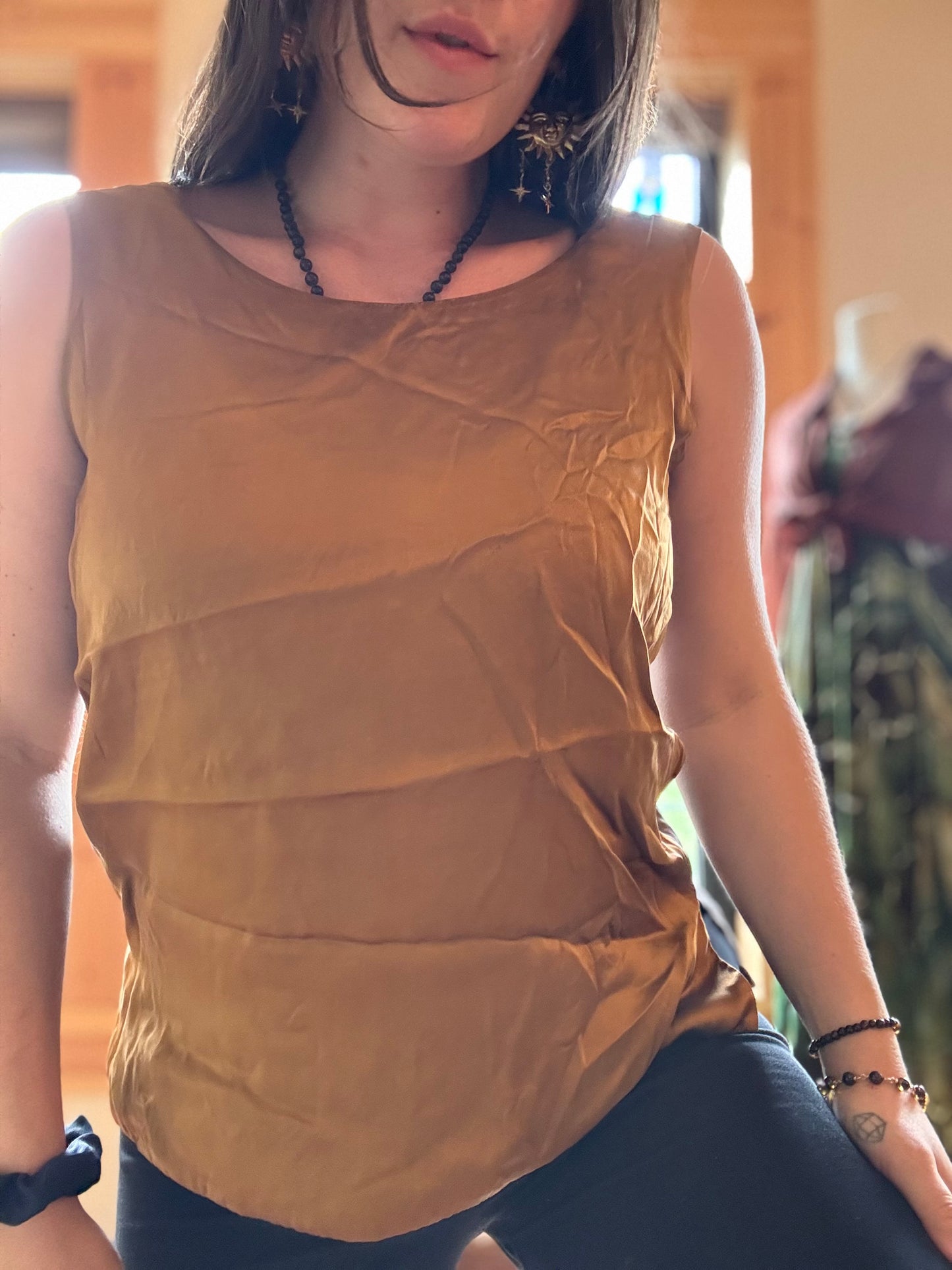 Size M double reversible silk top