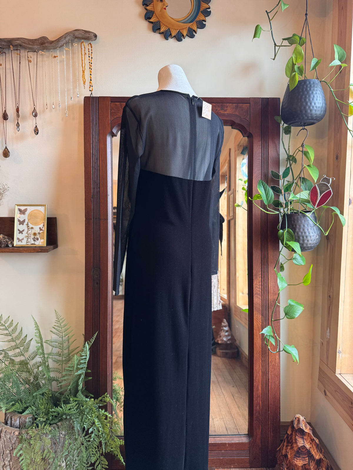 Size Large (14) vintage velvet maxi dress
