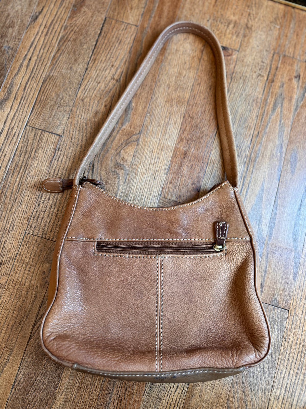 Genuine leather shoulder bag