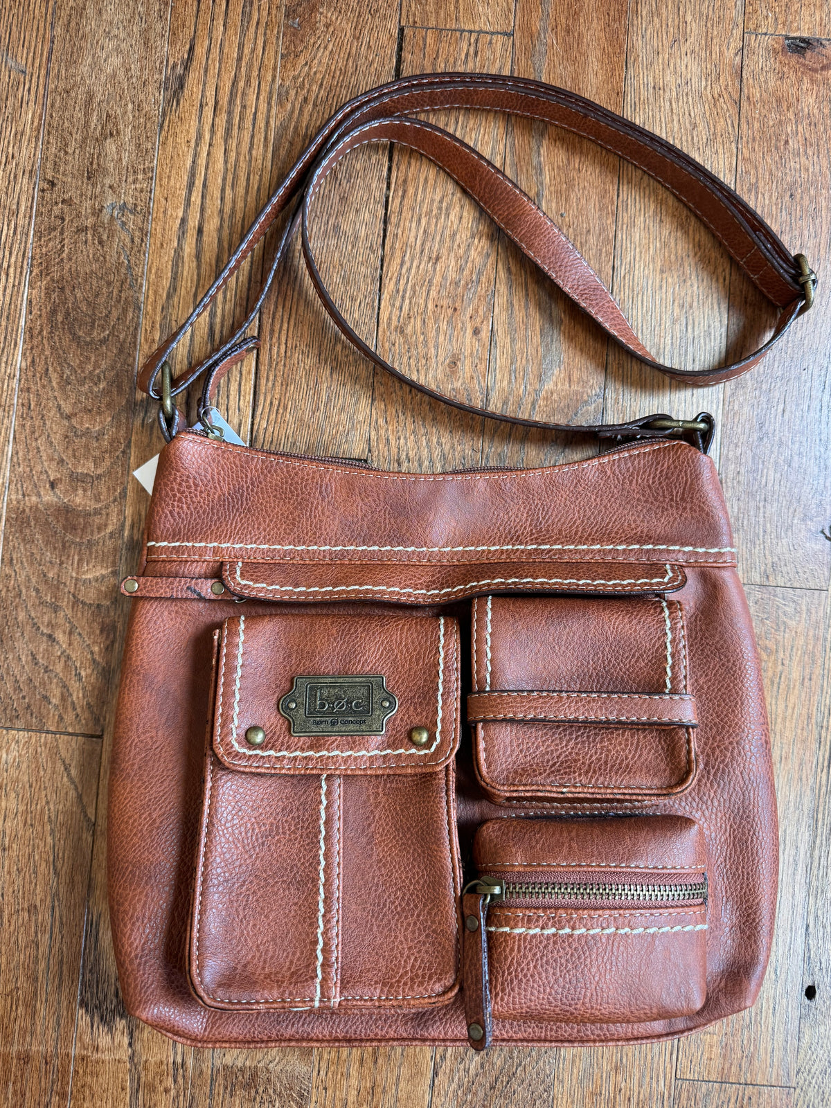 Cross Body Bag with all the pockets