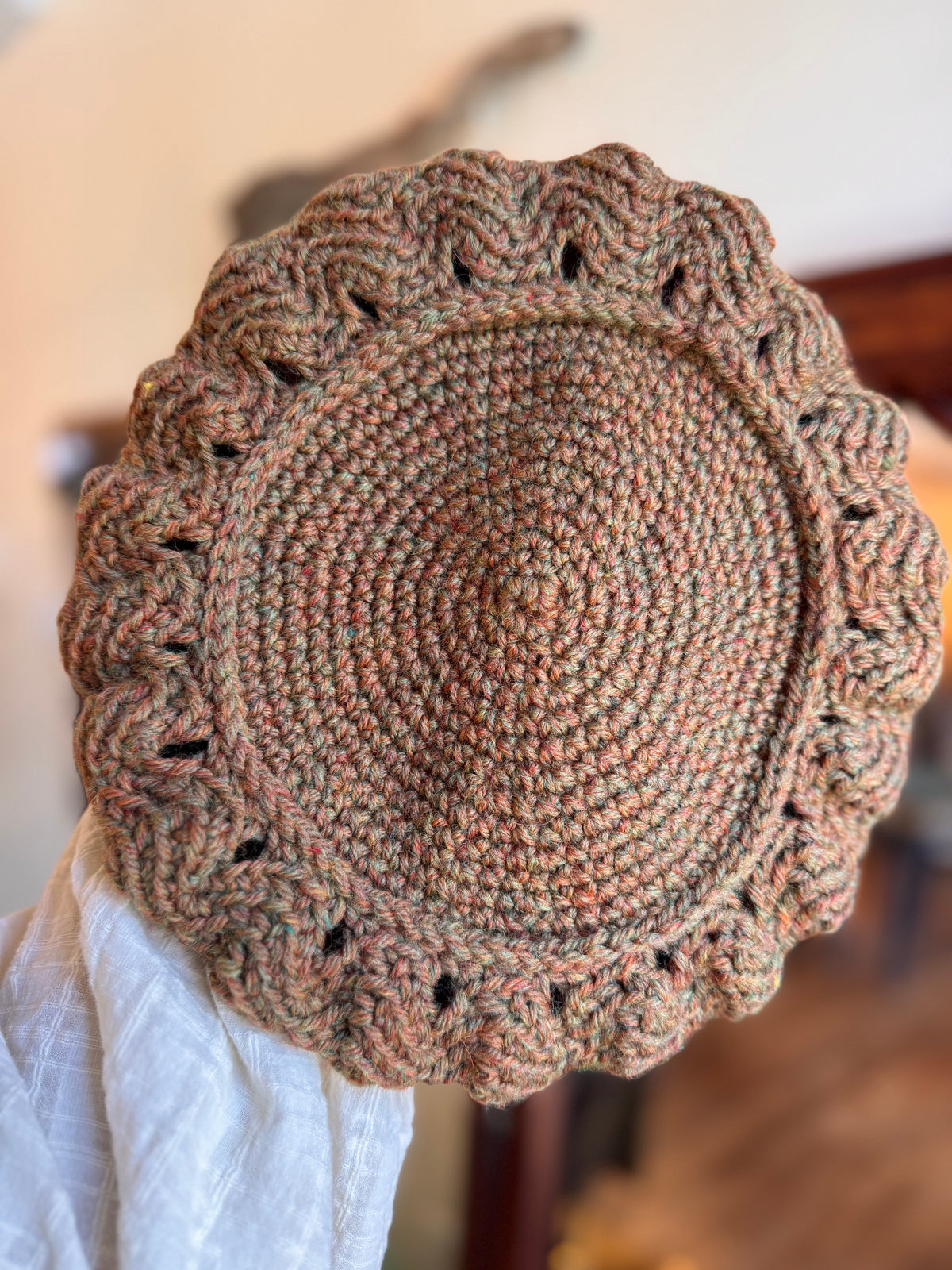 Handmade autumn baret hat
