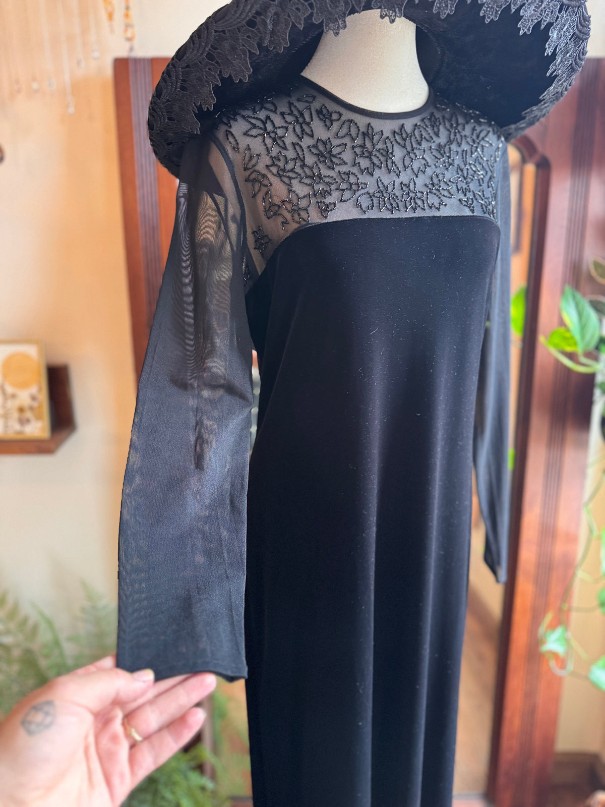 Size Large (14) vintage velvet maxi dress