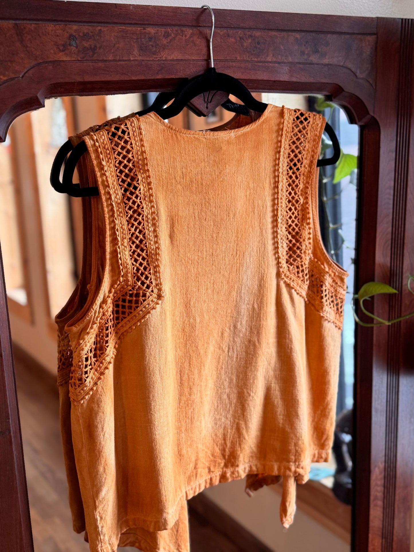Eco Dye ~ knit linen blend vest size M-L