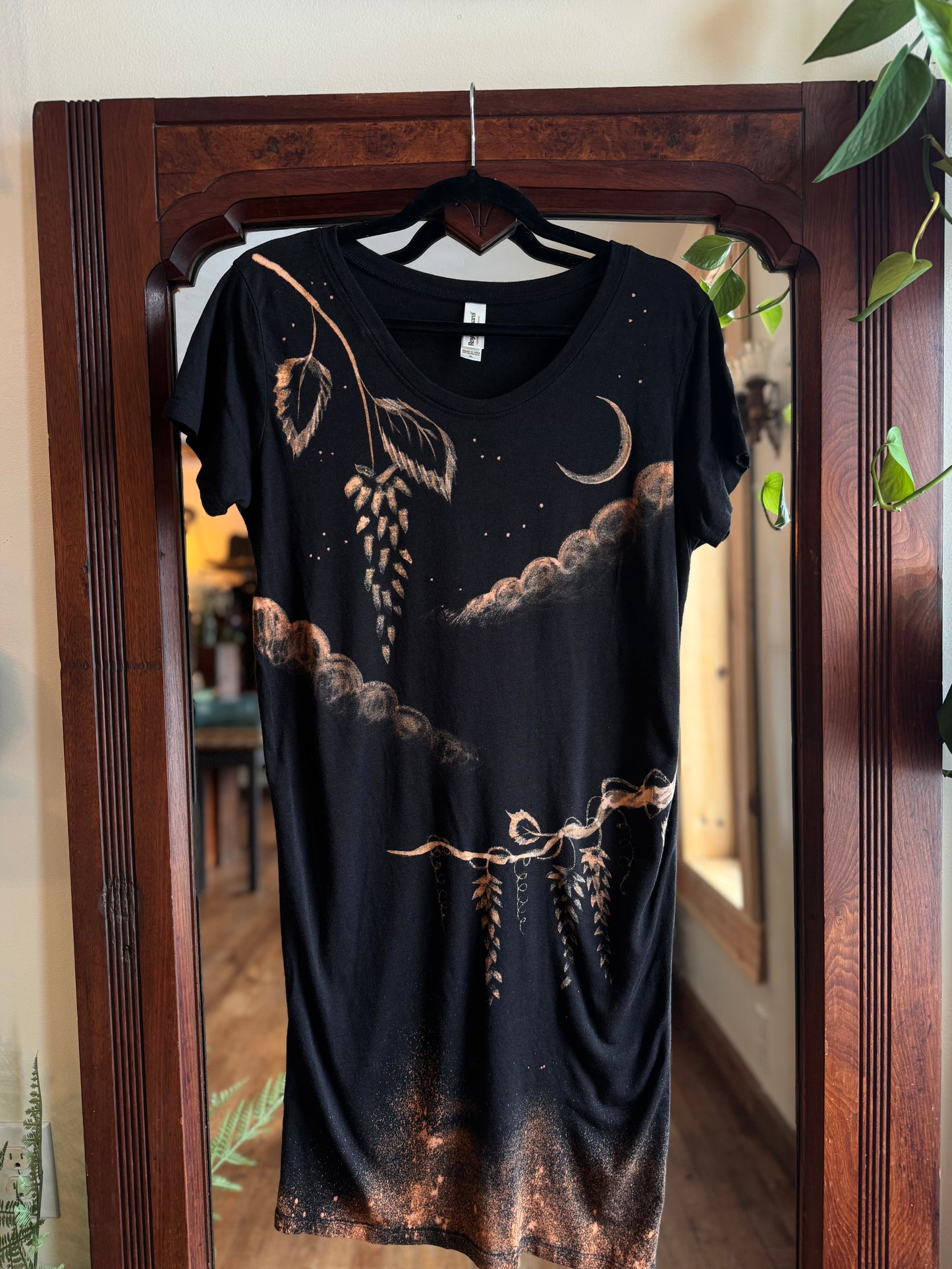 Handpainted Wisteria tee dress XL