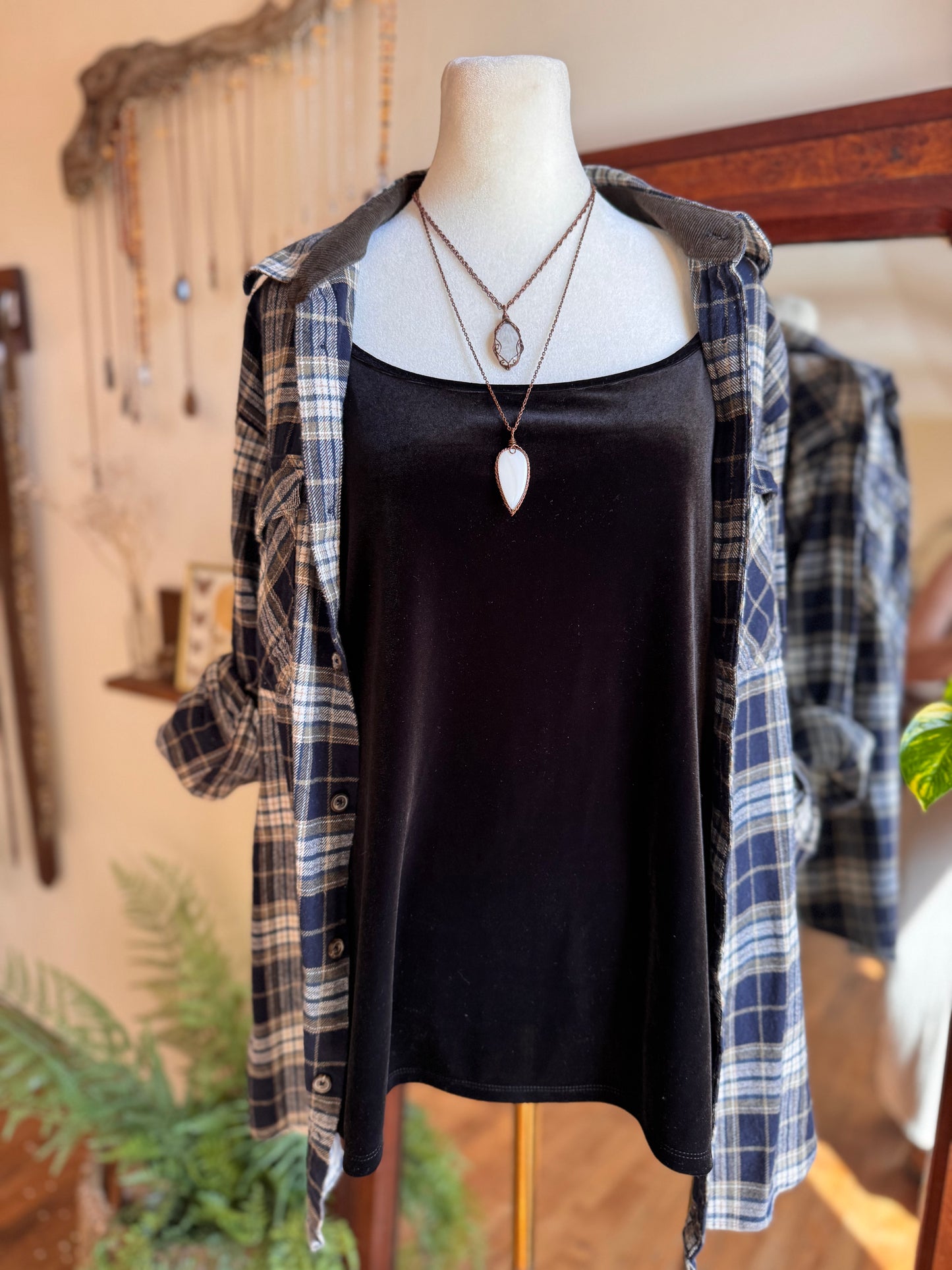 Size XL black velvet under shirt