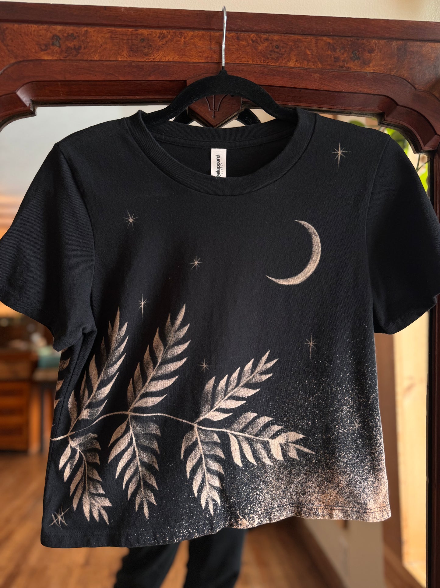 Handpainted boxy crop Small
