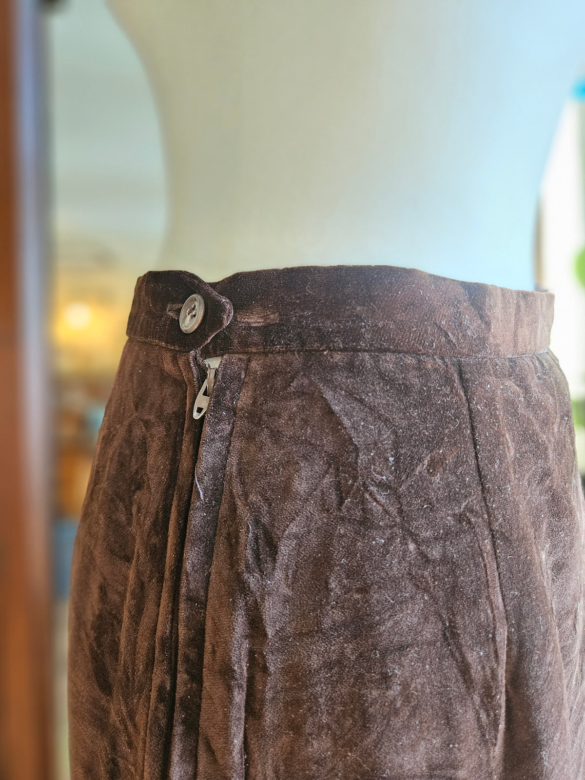Size Medium Brown Vintage Crinkle Velvet Skirt