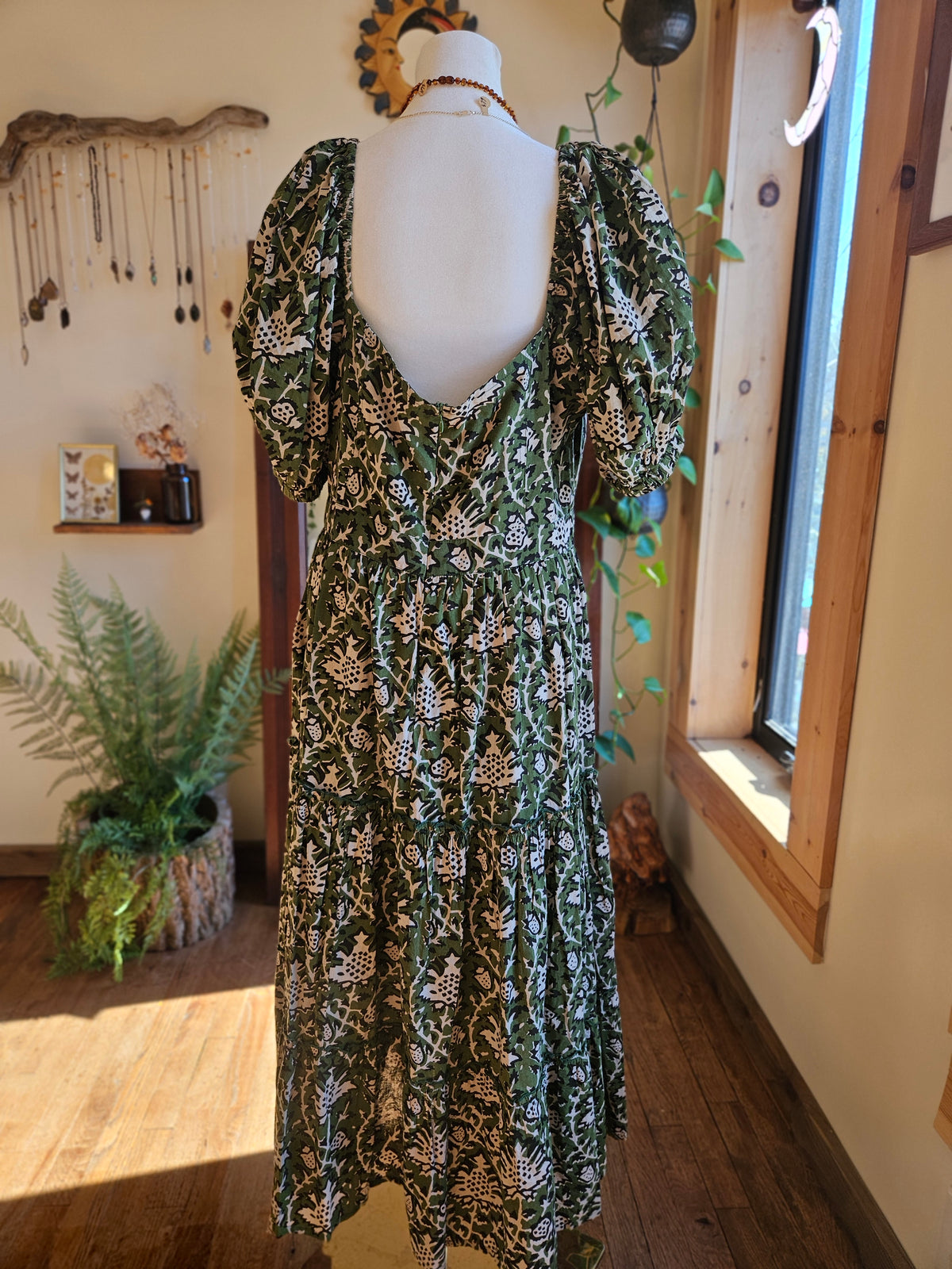 Size Large Green Maxi Dress